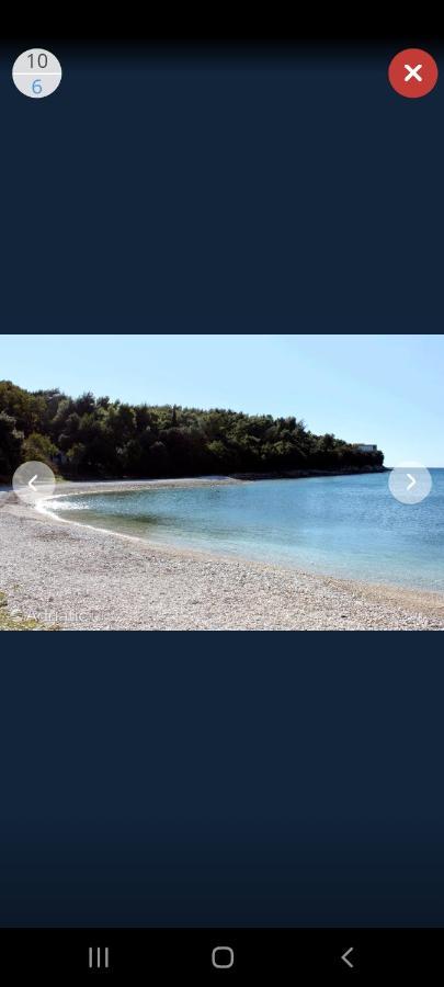 Apartment Tomas Near The Beach Pula Exterior photo